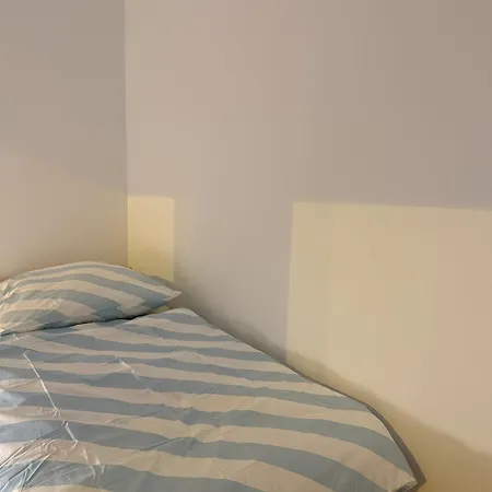 Kernsaniertes In Appartement *